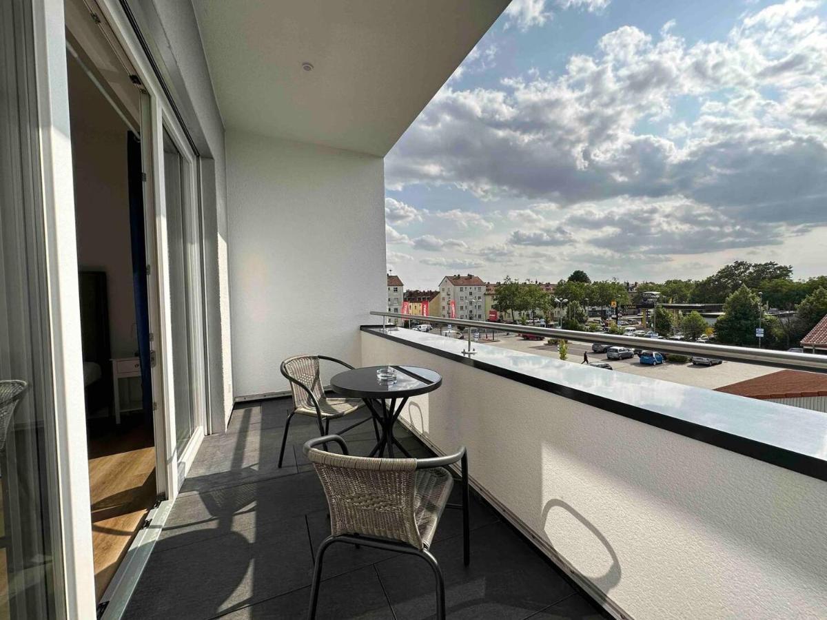 Suite4Me - Balkon I Kueche I Waschmaschine I Mainz-Kostheim Wiesbaden Buitenkant foto