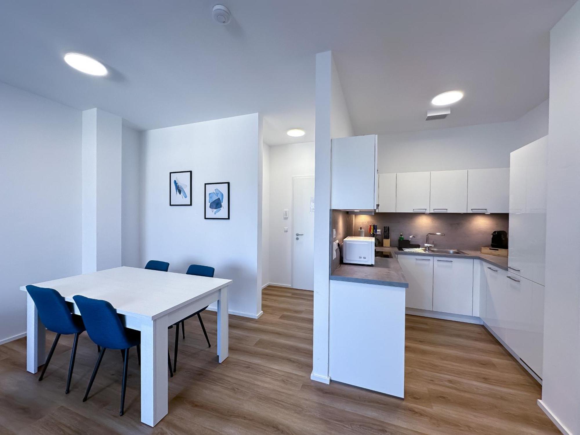 Suite4Me - Balkon I Kueche I Waschmaschine I Mainz-Kostheim Wiesbaden Buitenkant foto