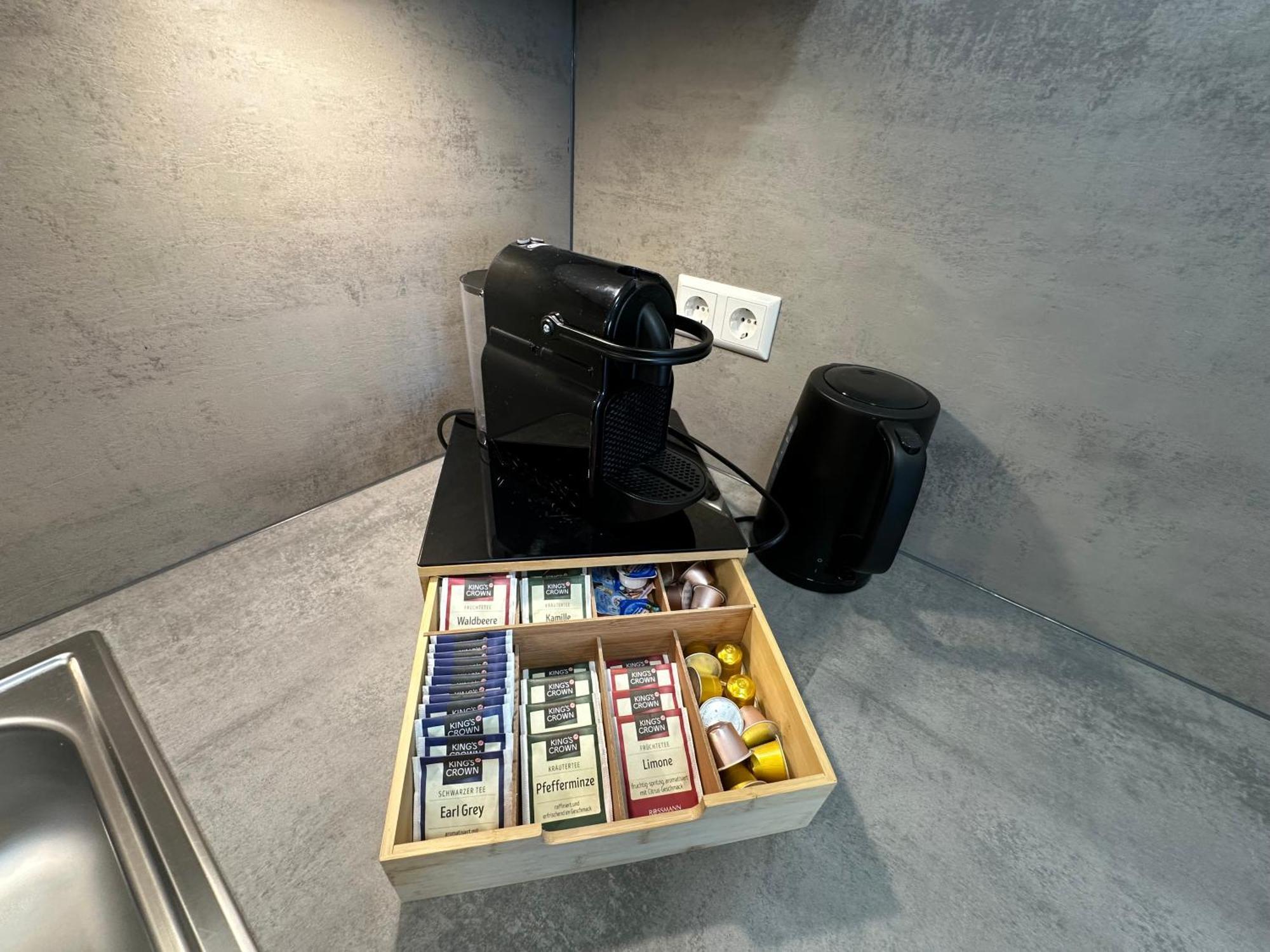 Suite4Me - Balkon I Kueche I Waschmaschine I Mainz-Kostheim Wiesbaden Buitenkant foto